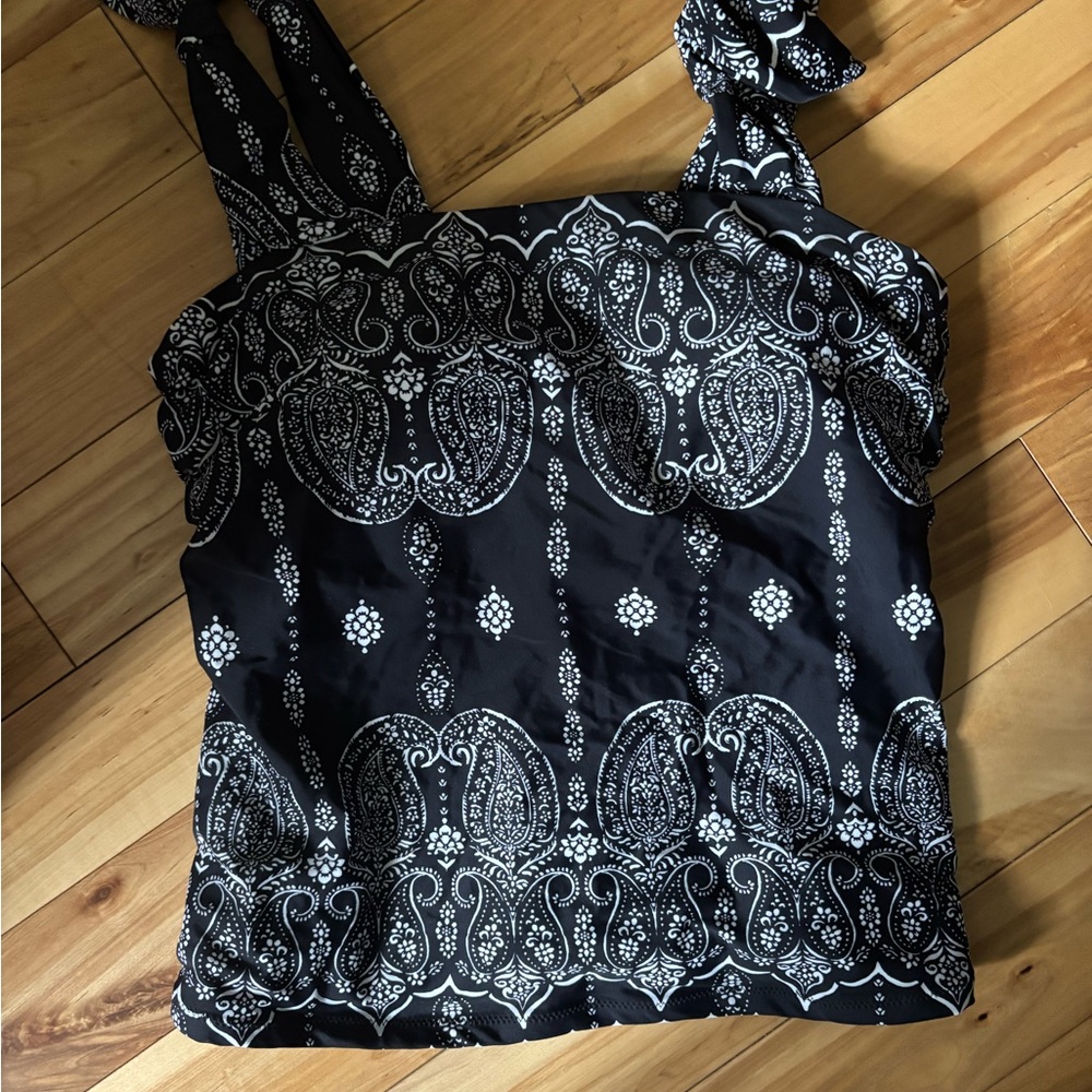 Penningtons Black and White Bustier Tank Top Swimwear